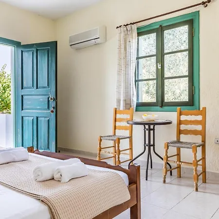 Skopelos Evergreen Apartments Stafylos Exterior photo