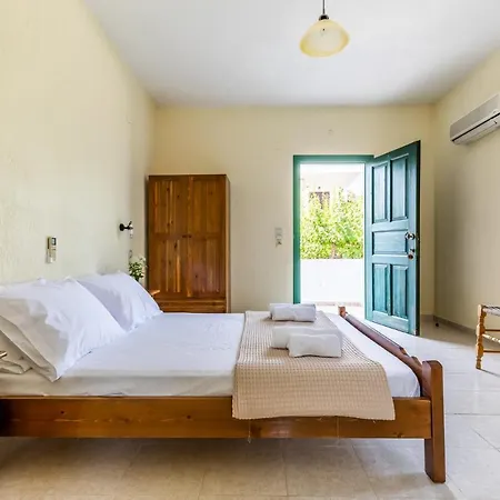 Skopelos Evergreen Apartments Stafylos Exterior photo