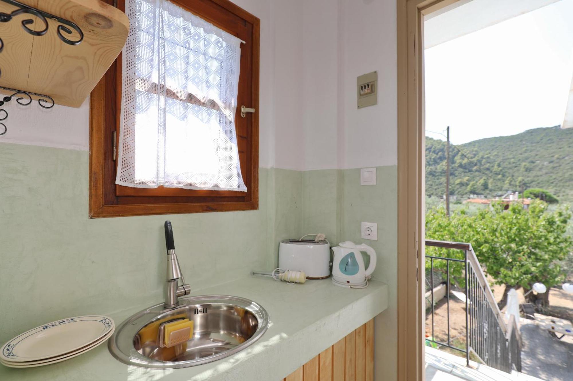Skopelos Evergreen Stafylos